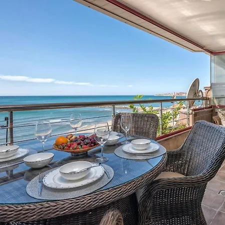 Magnificent 1st Line Beach Condo, Panoramic Sea Views *
