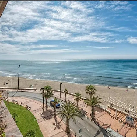Apartment Magnificent 1st Line Beach Condo, Panoramic Sea Views