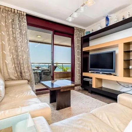 Magnificent 1st Line Beach Condo, Panoramic Sea Views * Fuengirola