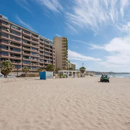 Magnificent 1st Line Beach Condo, Panoramic Sea Views Fuengirola